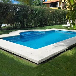 La Maison Bleue Homestay Cancun